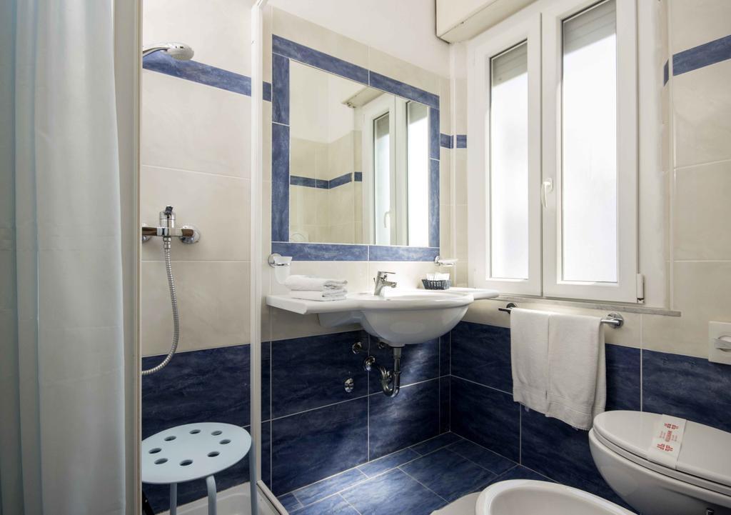 Hotel Veliero Rimini Exteriér fotografie
